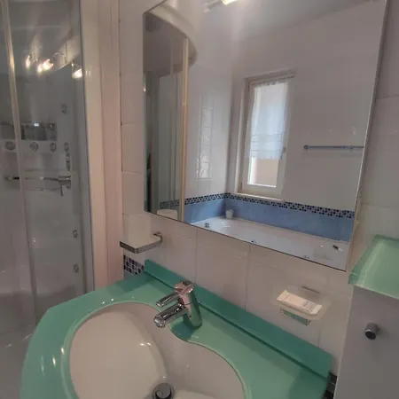 Apartment Antopolis *